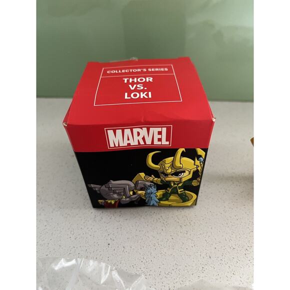Thor vs Loki Mini-Figure Set - Loot Crate - Marvel Collectors Series - Phat Mojo - Picture 2 of 8